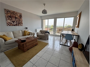 t3 à la vente -   64990  SAINT PIERRE D IRUBE, surface 63 m2 vente t3 - UBI475533527